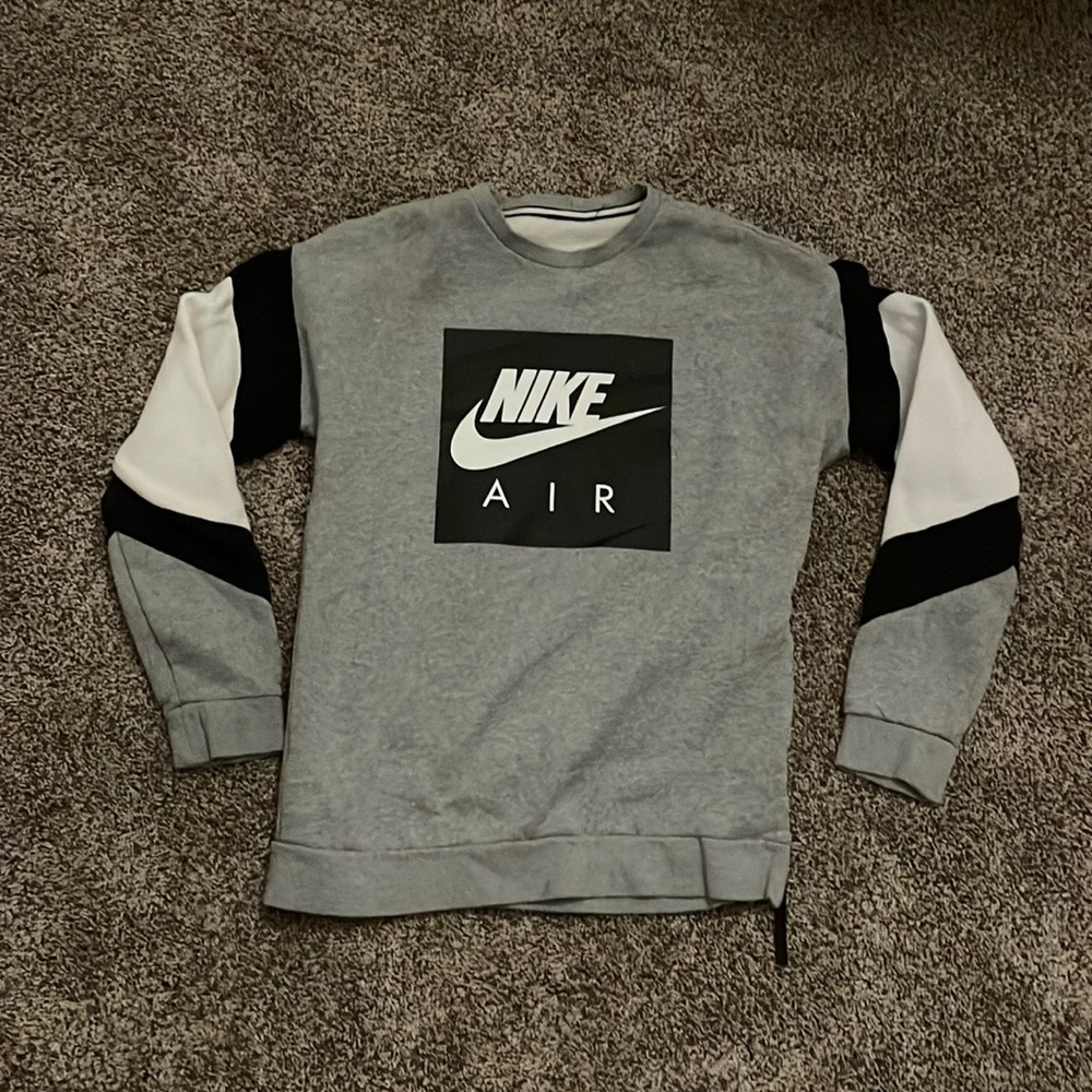 Nike Crewneck Sweatshirt